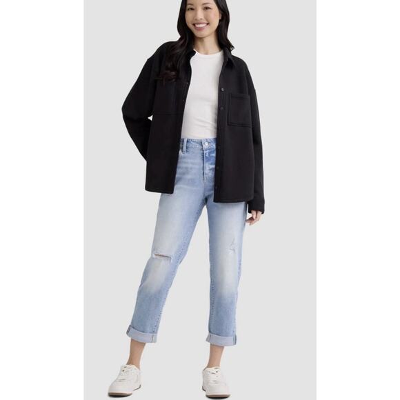 New TIME AND TRU Relaxed Mid-Rise Boyfriend Jeans Light Wash Womens 18 - Picture 2 of 5